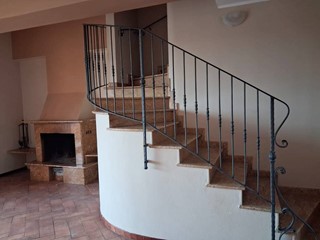 Villa in Vendita a Varedo, 300'000&euro;, 140 m²