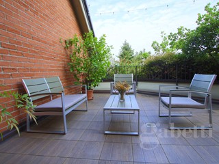 Attico in Vendita a Busto Arsizio, 570'000&euro;, 180 m², con Box