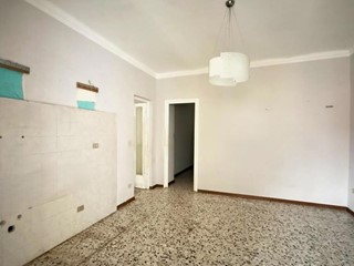 Trilocale in Affitto a Torre Pellice, 310&euro;, 70 m², con Box