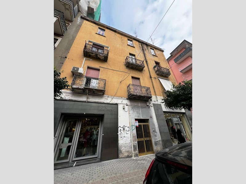 Quadrilocale in Vendita a Battipaglia, 85'000&euro;, 87 m²