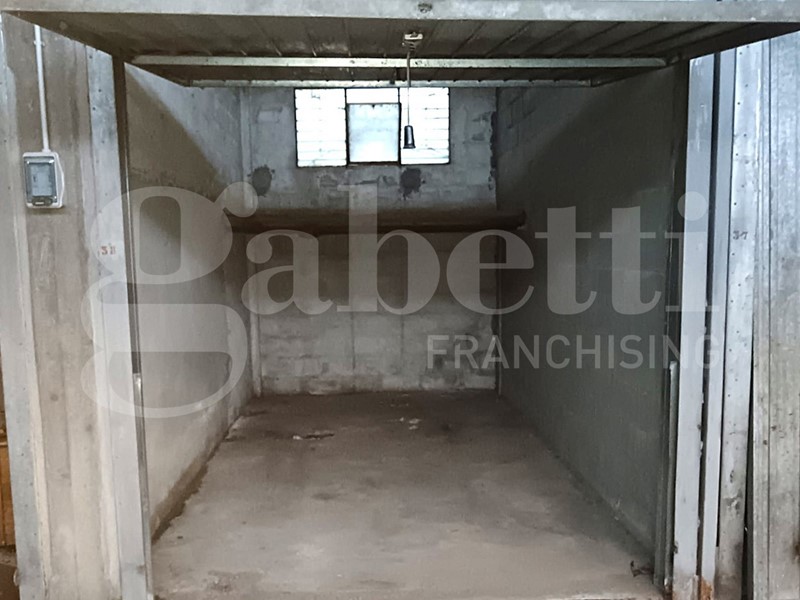 Appartamento in Vendita a Cesana Torinese, 17'000&euro;, 11 m²