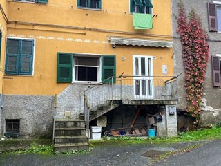 Bilocale in Vendita a Mioglia, 19'000&euro;, 27 m²