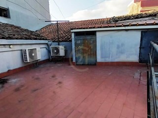 Casa Indipendente in Vendita a Mascalucia, zona Centro, 75'000&euro;, 80 m², con Box