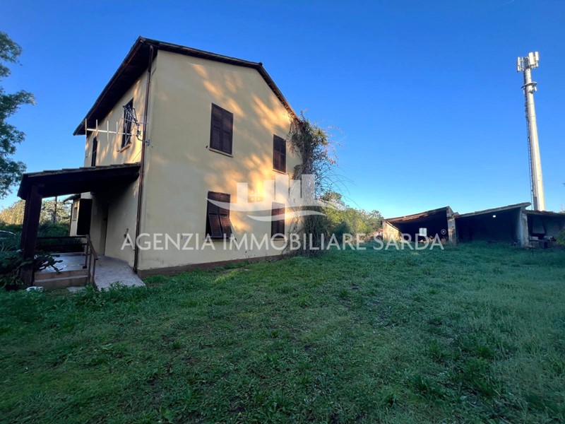 Casa Indipendente in Vendita a Alghero, 230'000&euro;, 200 m²