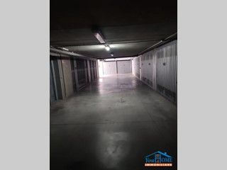 Box in Vendita a Bari, 40'000&euro;, 50 m²