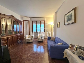 Quadrilocale in Vendita a Campi Bisenzio, 260'000&euro;, 78 m²