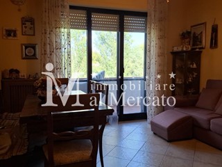 Quadrilocale in Vendita a Viareggio, 185'000&euro;, 70 m², arredato