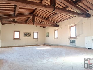Appartamento in Vendita a Cerreto Guidi, 300'000&euro;, 100 m²