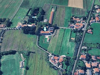 Magazzino in Vendita a San Giuliano Terme, zona Gello, 234'375&euro;, 600 m²