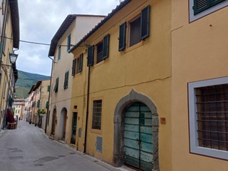 Quadrilocale in Vendita a Vicopisano, 66'750&euro;, 99 m²