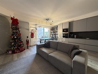 Quadrilocale in Vendita a Massa, 360'000&euro;, 99 m², arredato