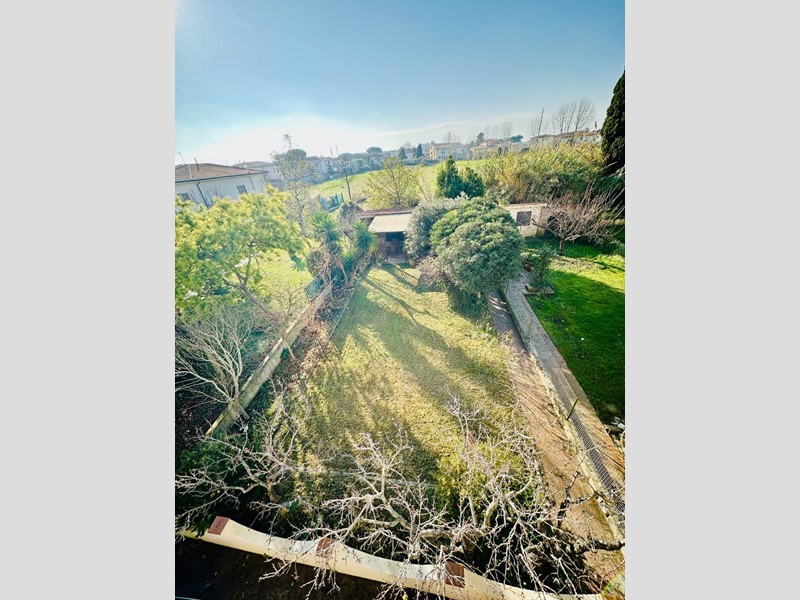 Quadrilocale in Vendita a Pisa, 330'000&euro;, 107 m², arredato