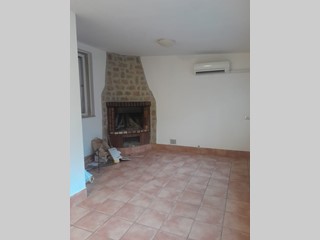 Quadrilocale in Vendita a Livorno, 100'000&euro;, 95 m²