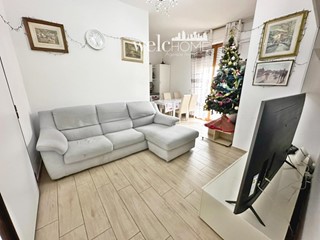 Quadrilocale in Vendita a Campi Bisenzio, 240'000&euro;, 76 m²