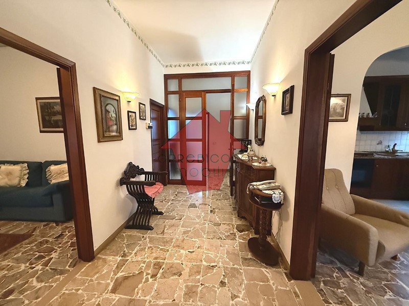 Casa Indipendente in Vendita a Cerreto Guidi, 289'000&euro;, 140 m², con Box