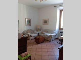 Quadrilocale in Vendita a Poggibonsi, zona Staggia, 160'000&euro;, 100 m²