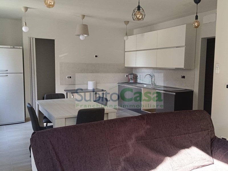 Appartamento in Affitto a Chieti, 800&euro;, 80 m²