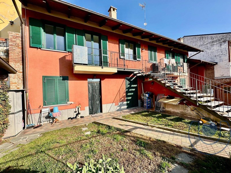 Trilocale in Vendita a Riva presso Chieri, 126'000&euro;, 70 m²