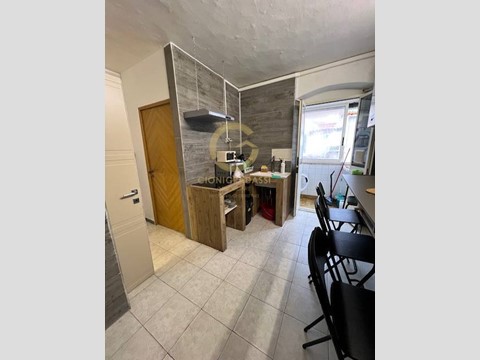 Appartamento in Vendita a Livorno, 180'000&euro;, 136 m²