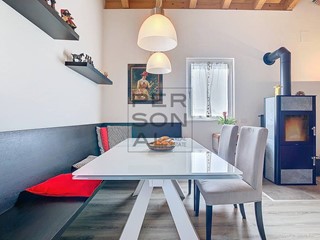 Villa in Vendita a Trento, 945'000&euro;, 300 m²