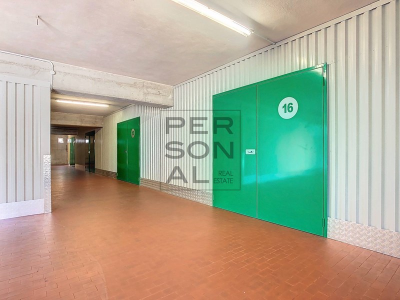 Magazzino in Affitto a Trento, 795&euro;, 140 m²