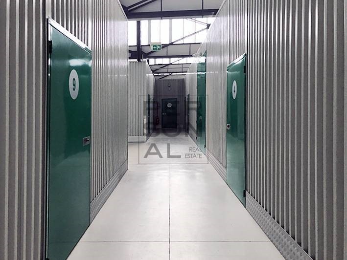 Magazzino in Affitto a Trento, 463&euro;, 32 m²