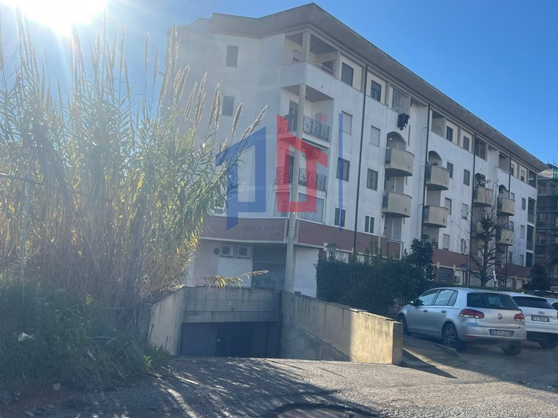 Appartamento in Vendita a Nettuno, 108'000&euro;, 110 m²