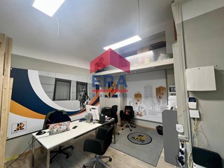 Immobile commerciale in Vendita a Roma, 95'000&euro;, 24 m²