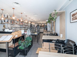 Attività commerciale in Vendita a Catania, 99'000&euro;, 200 m²