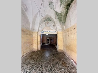 Casa Indipendente in Vendita a Lizzanello, 31'000&euro;, 45 m²