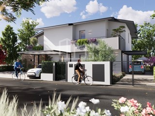 Trilocale in Vendita a Peschiera del Garda, 355'000&euro;, 98 m²