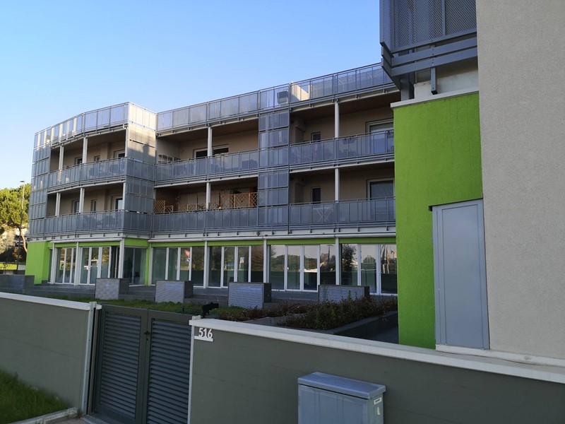 Immobile commerciale in Affitto a Sesto Fiorentino, 1'530&euro;, 102 m²