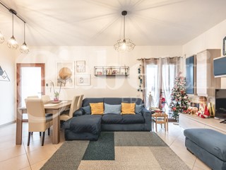 Villa bifamiliare in Vendita a Dolianova, 210'000&euro;, 90 m²