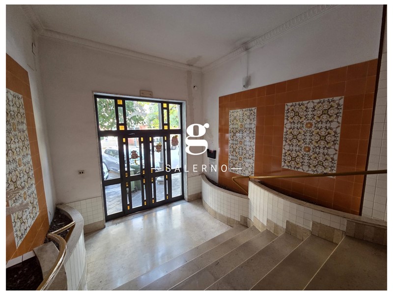 Quadrilocale in Vendita a Salerno, 298'000&euro;, 148 m²