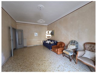 Quadrilocale in Vendita a Salerno, 298'000&euro;, 148 m²