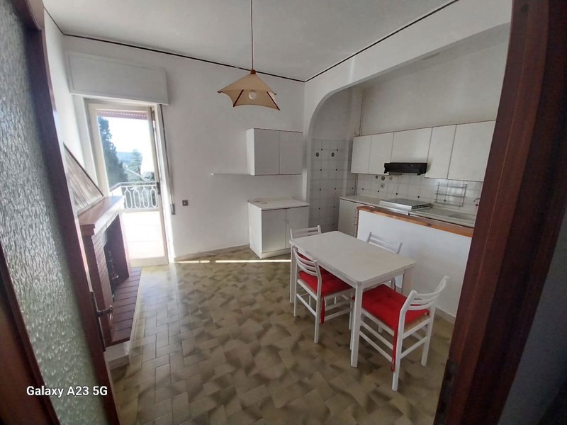 Quadrilocale in Affitto a Amelia, 400&euro;, 90 m²