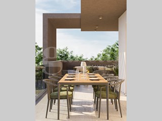 Attico in Vendita a Vignola, 551'000&euro;, 186 m², con Box