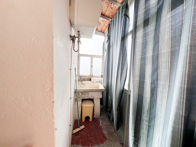 Casa Indipendente in Vendita a Ispani, 65'000&euro;, 87 m², arredato