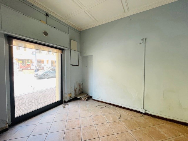 Negozio in Affitto a Orte, 580&euro;, 90 m²