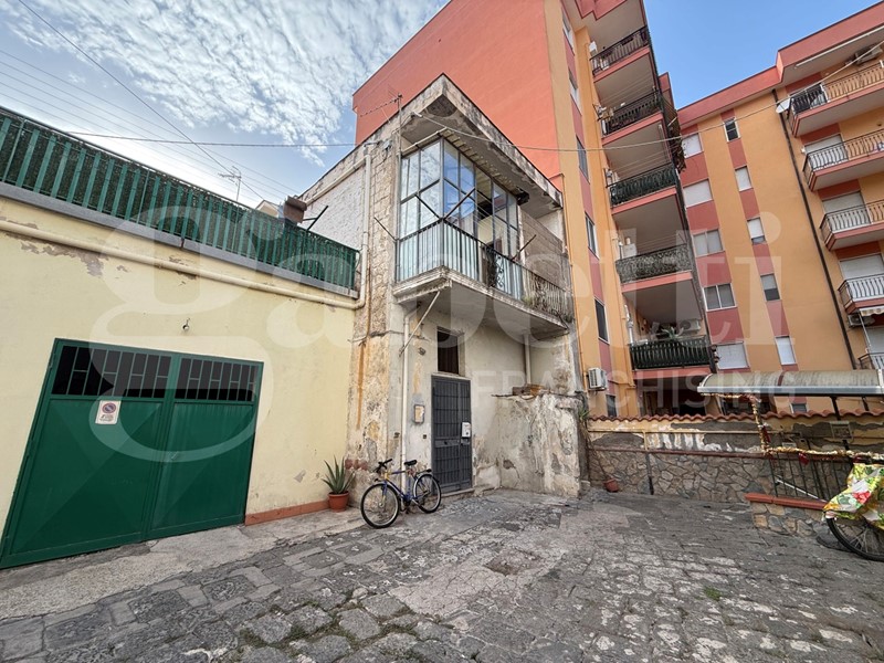 Casa Indipendente in Vendita a Angri, 70'000&euro;, 60 m²