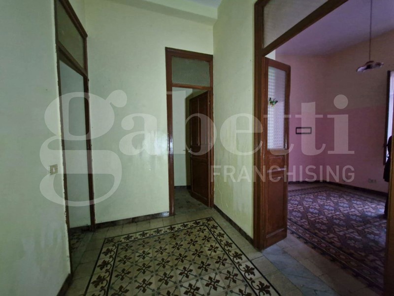 Quadrilocale in Vendita a Palermo, 119'000&euro;, 96 m²