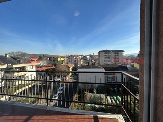 Bilocale in Vendita a Sesto Calende, 135'000&euro;, 70 m²
