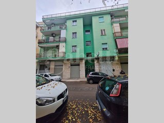 Trilocale in Vendita a Barletta, 85'000&euro;, 100 m²