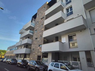 Appartamento in Vendita a Monopoli, zona SEMICENTRALE, 355'000&euro;, 80 m²