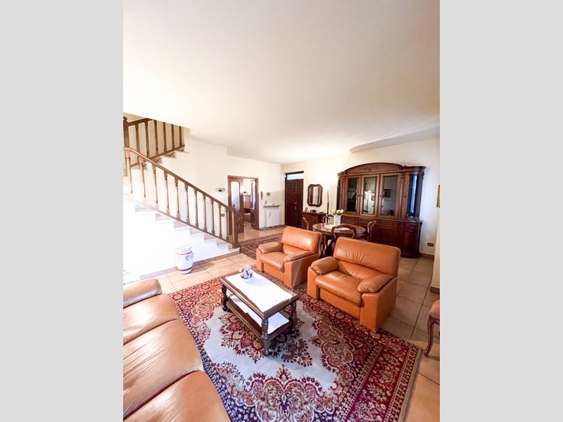 Casa Semi Indipendente in Vendita a Castel San Giovanni, 260'000&euro;, 163 m², con Box