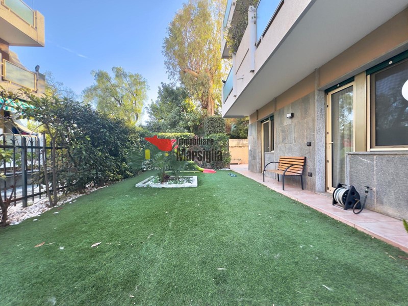 Appartamento in Vendita a Sanremo, 480'000&euro;, 104 m², con Box