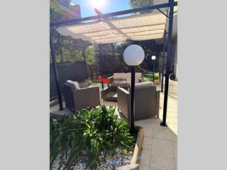 Appartamento in Vendita a Sanremo, 399'000&euro;, 104 m²