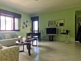 Trilocale in Affitto a Catanzaro, zona Lido Casciolino, 600&euro;, 105 m², arredato