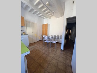 Quadrilocale in Affitto a Siena, zona Centro storico, 830&euro;, 80 m², arredato