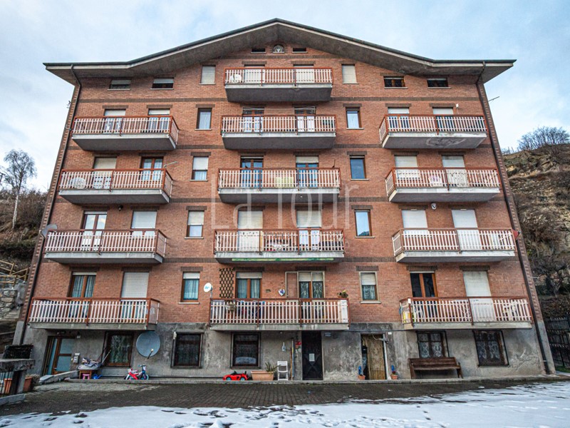 Trilocale in Vendita a Saint Pierre, 79'000&euro;, 55 m², arredato